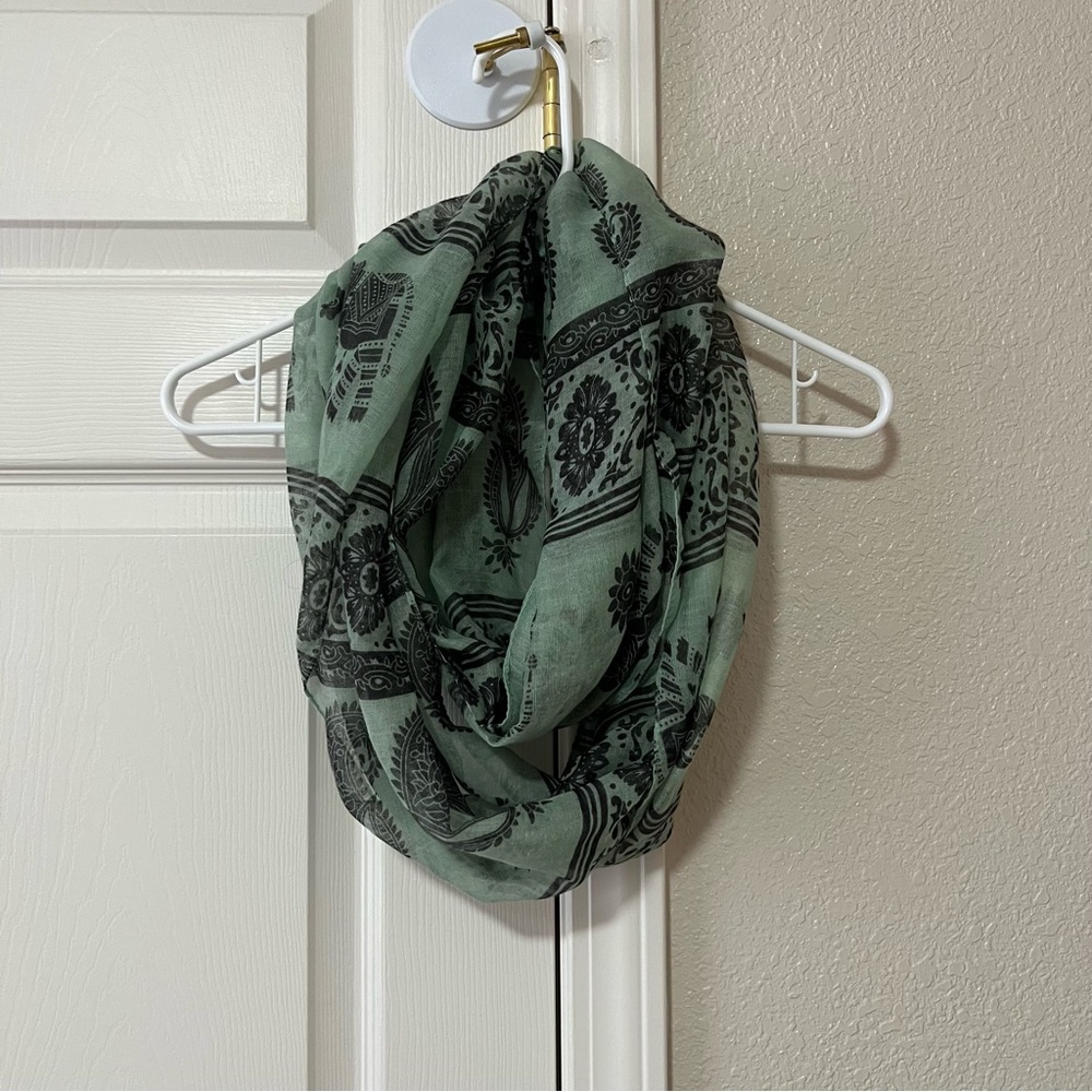 Boho Elephant Print Infinity Scarf Green Black Lightweight